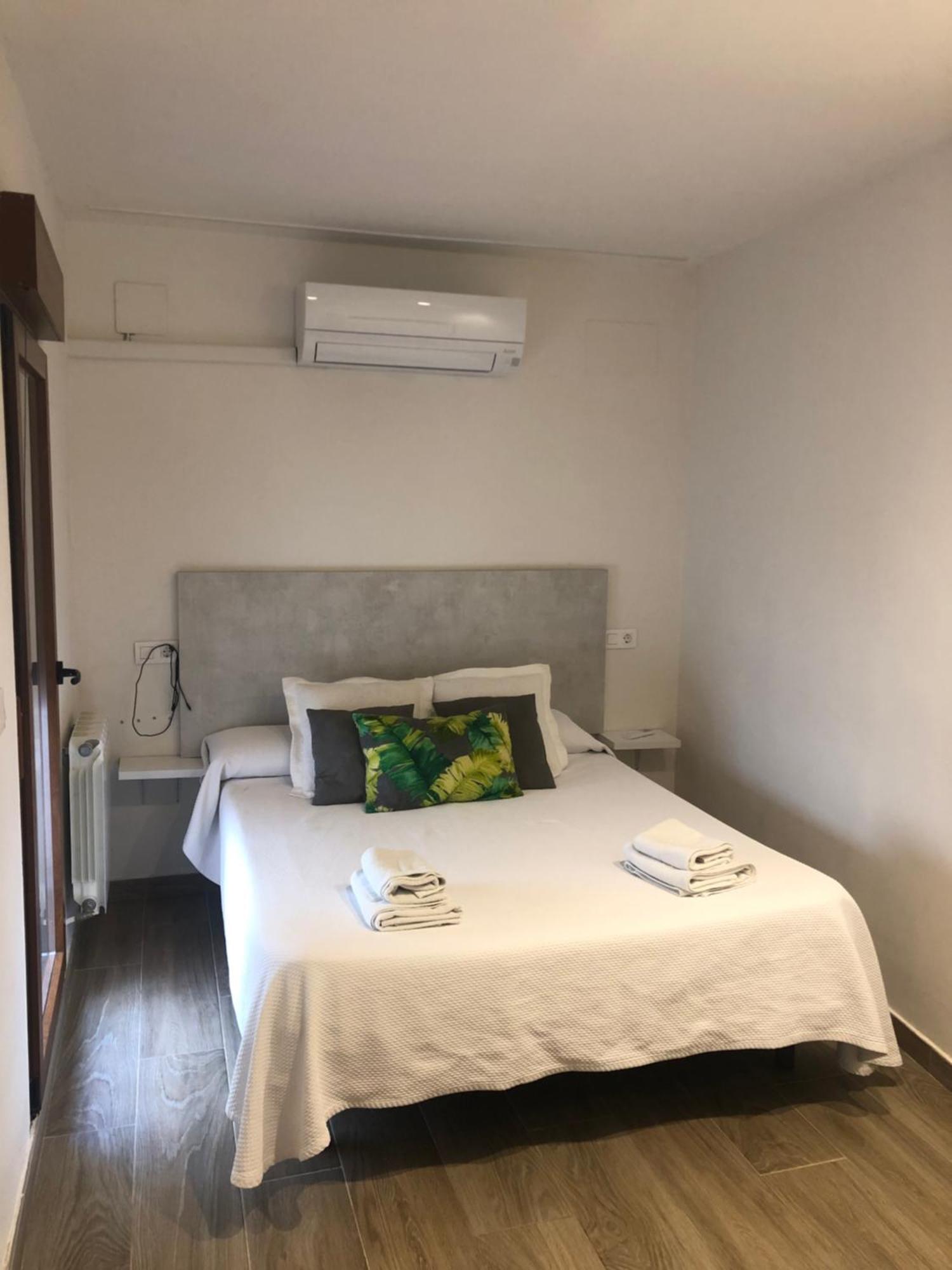 Vallespin 43 Parking, Wifi Ávila 外观 照片